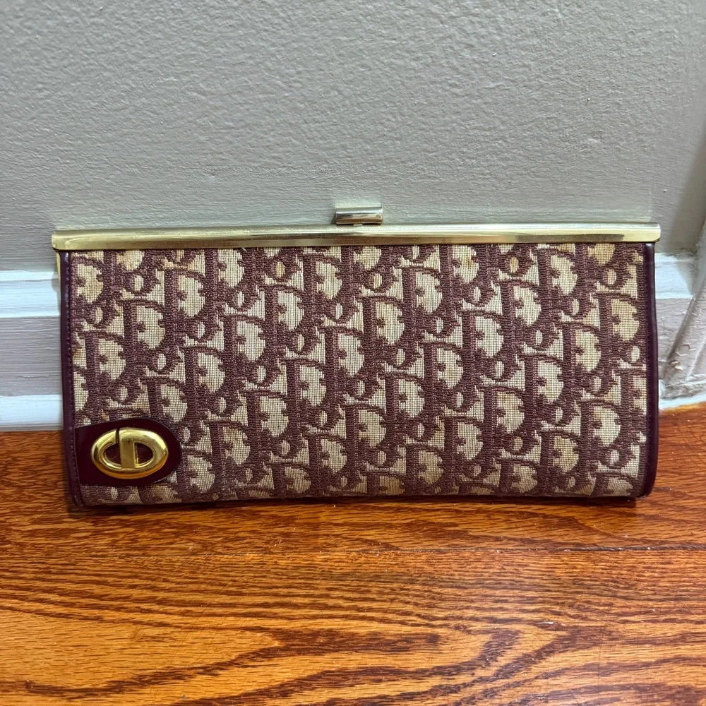 Dior Vintage Trotter Kisslock Clutch - Picture 1 of 6